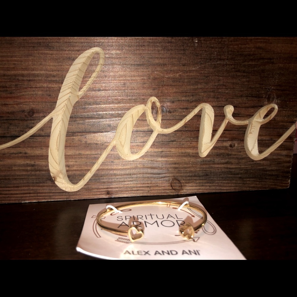 Alex And Ani Spiritual Armor L💖VE Cuff